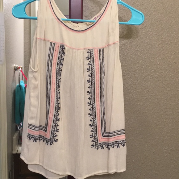 Altar’d state top size M - Picture 1 of 3